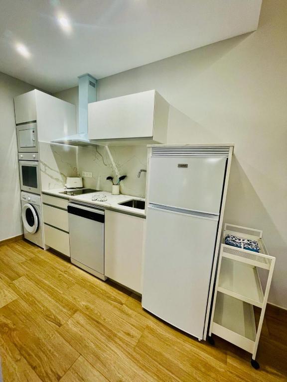 Approved kitchen source photo